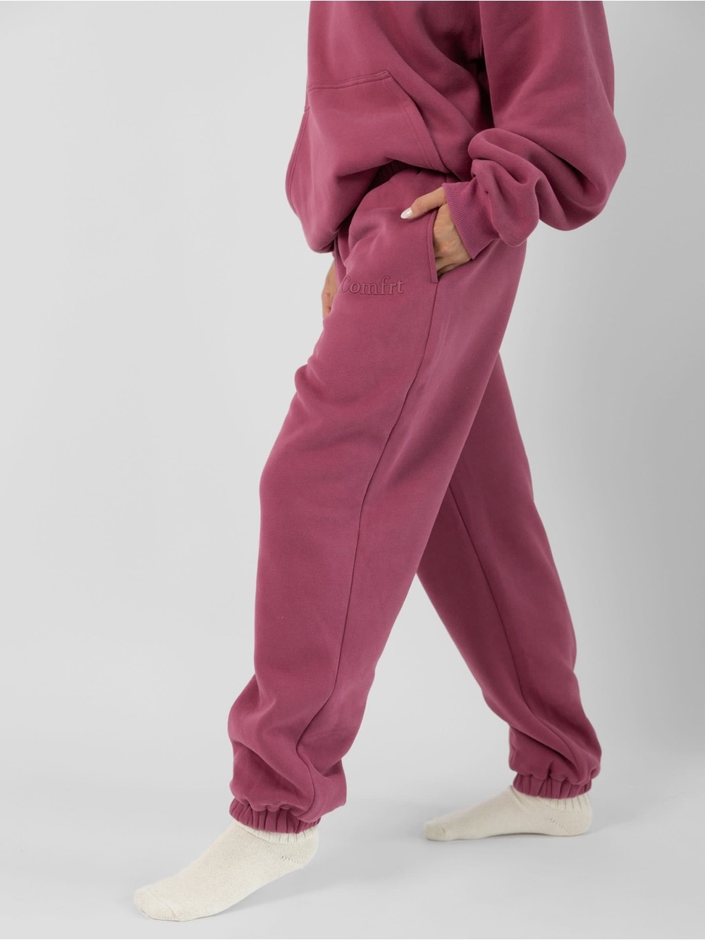 Comfrt Minimalist Track Joggers in Dusty Rose